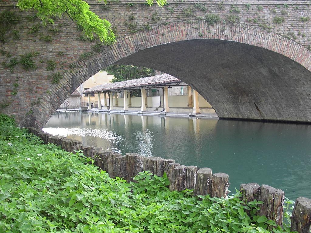 Hotel Palazzo Brunamonti 베바냐 외부 사진
